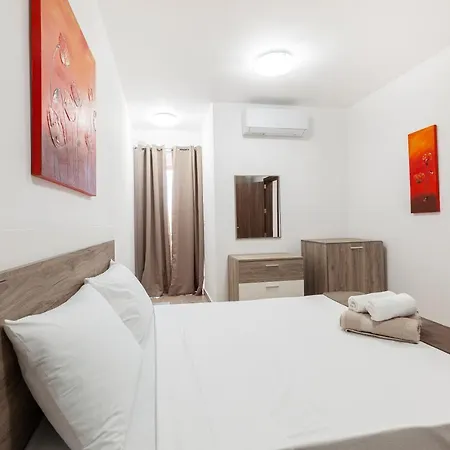 King Size Bed Brand New Apt Off Spinola With Wifi By 360 Estates Ta' Cikkun