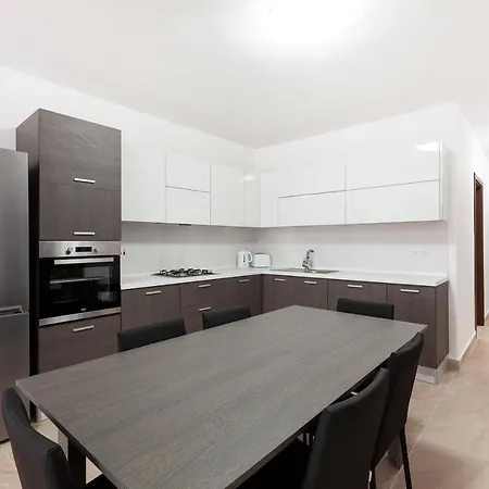 Apartament King Size Bed Brand New Apt Off Spinola With Wifi By 360 Estates